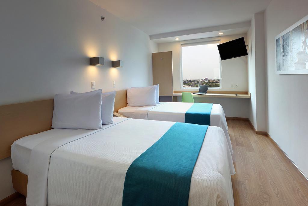 One Ciudad De Mexico Patriotismo Hotel Eksteriør billede